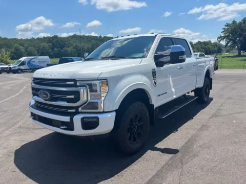 White 2022 Ford F-350SD Platinum for sale in Crooksville, OH