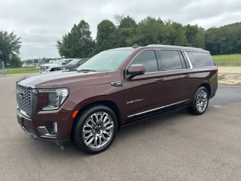 Photos of 2023 GMC Yukon XL Denali Ultimate for sale in Crooksville, OH at Fahey Imports