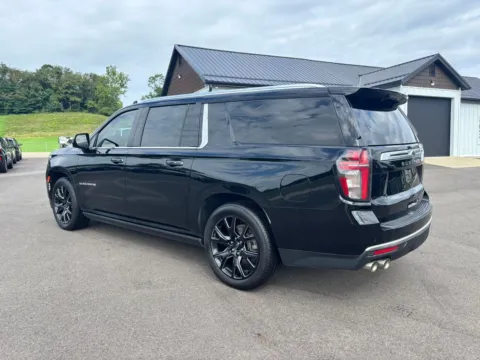 More photos of 2024 Chevrolet Suburban High Country at Fahey Imports, OH