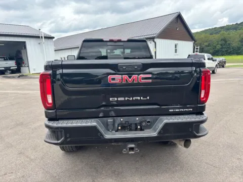 More photos of 2021 GMC Sierra 2500 HD Denali at Fahey Imports, OH
