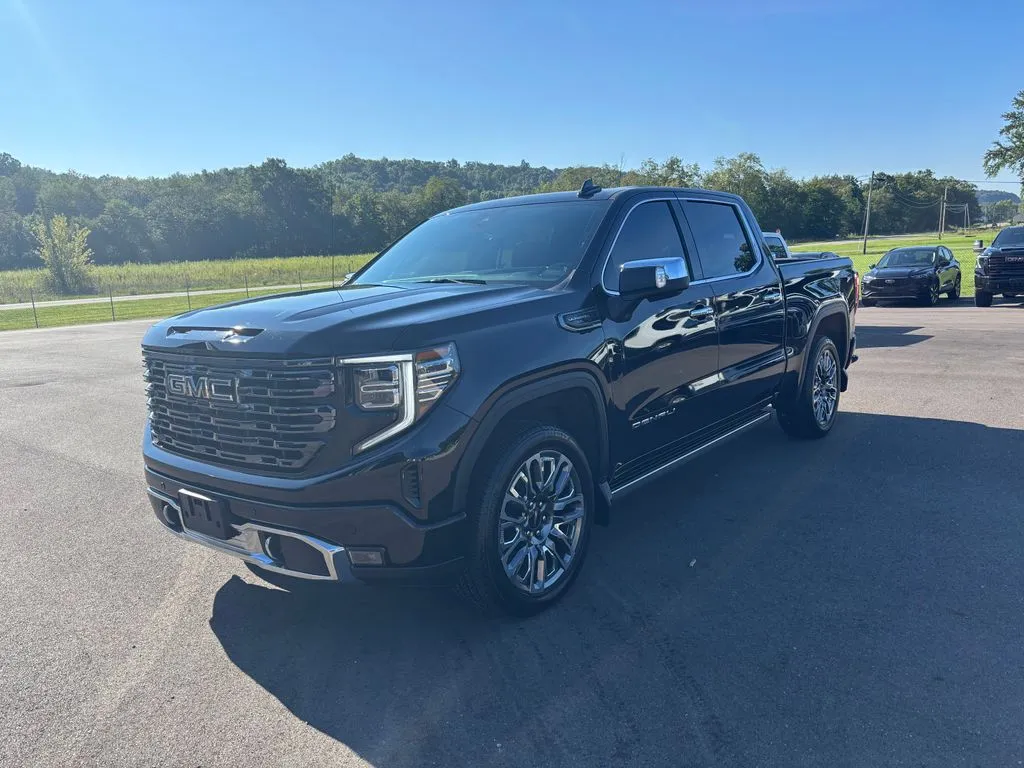 Black 2025 GMC Sierra 1500 Denali Ultimate for sale in Crooksville, OH