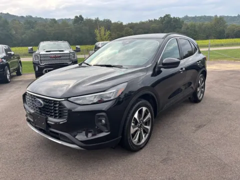 Photos of 2025 Ford Escape Platinum for sale in Crooksville, OH at Fahey Imports