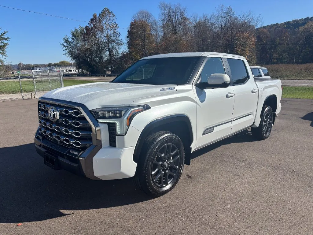 2025 Toyota Tundra Hybrid
