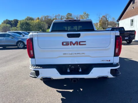 More photos of 2021 GMC Sierra 1500 AT4 at Fahey Imports, OH