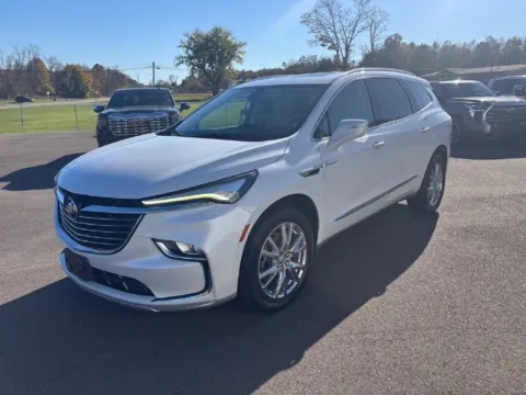 White 2023 Buick Enclave Premium Group for sale in Crooksville, OH