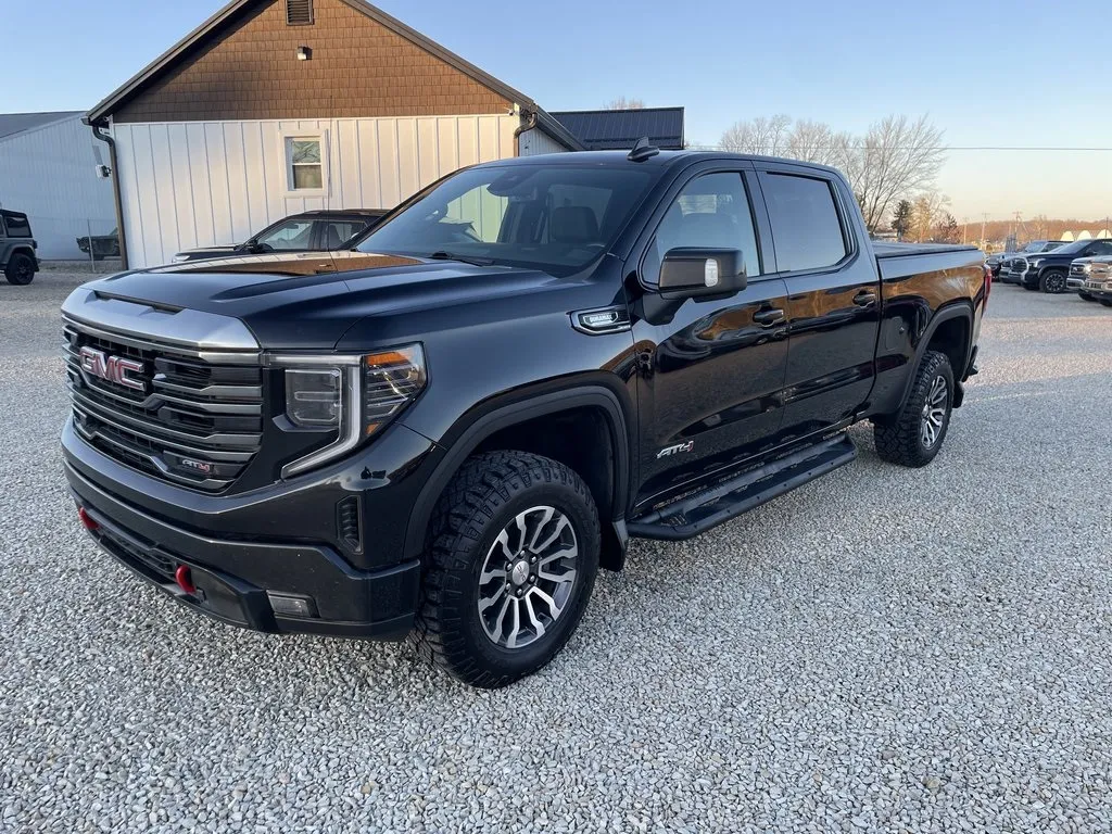 2022 GMC Sierra 1500 AT4 for sale in Crooksville, OH