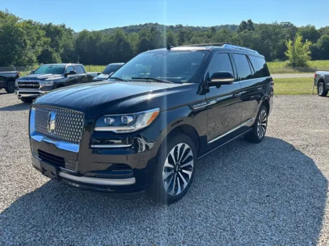 Black 2024 Lincoln Navigator Reserve for sale in Crooksville, OH