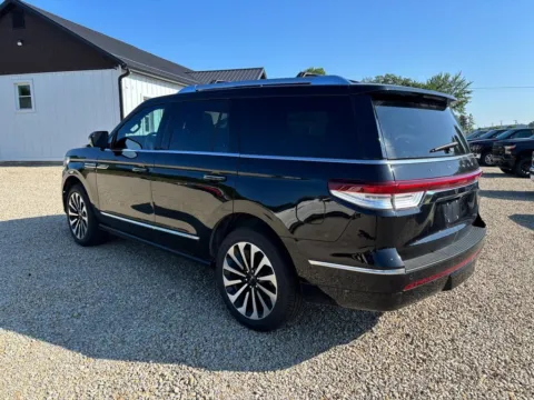 More photos of 2024 Lincoln Navigator Reserve at Fahey Imports, OH