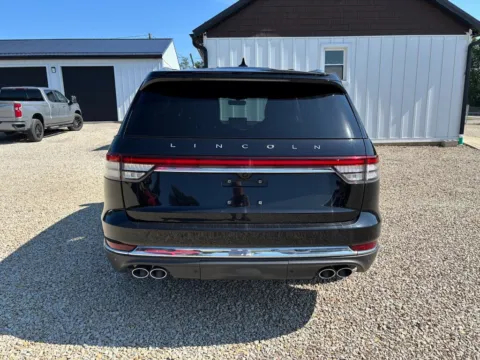 More photos of 2023 Lincoln Aviator Reserve at Fahey Imports, OH