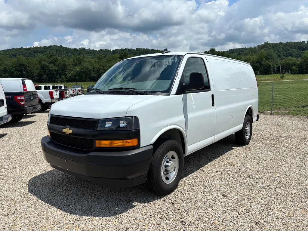 White 2024 Chevrolet Express 2500 Work Van for sale in Crooksville, OH