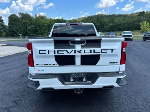 More photos of 2021 Chevrolet Silverado 1500 RST at Fahey Imports, OH