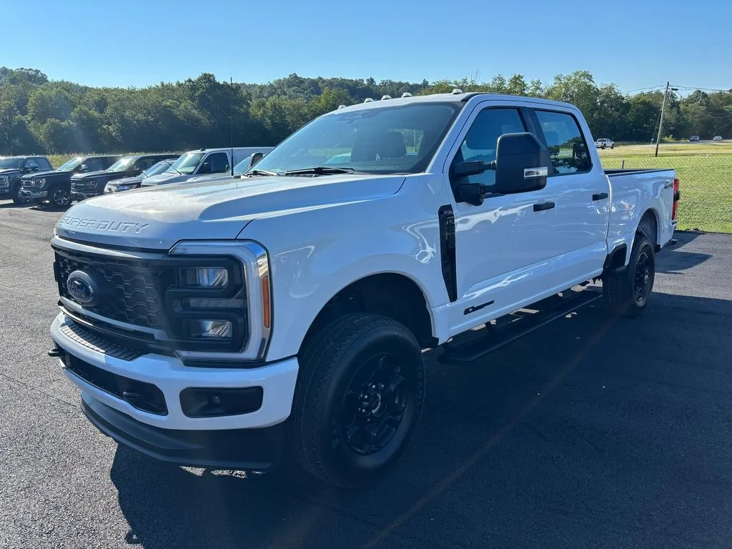 White 2023 Ford F-250SD XL for sale in Crooksville, OH