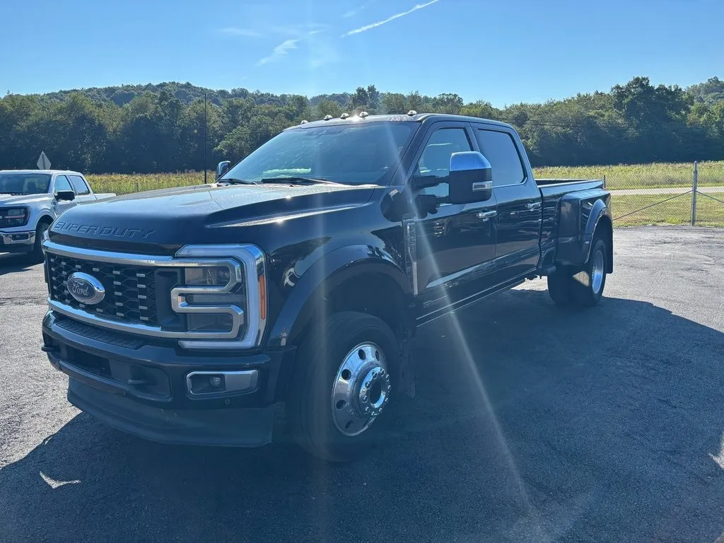Black 2023 Ford F-450SD Platinum for sale in Crooksville, OH