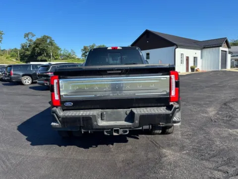 More photos of 2023 Ford F-450SD Platinum at Fahey Imports, OH
