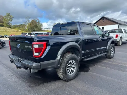 More photos of 2022 Ford F-150 Raptor at Fahey Imports, OH