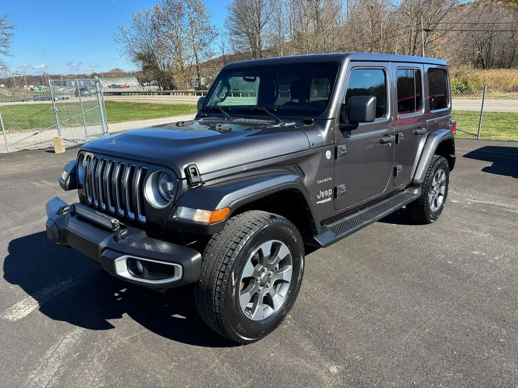 Gray 2021 Jeep Wrangler Unlimited Sahara for sale in Crooksville, OH