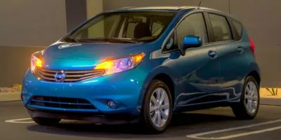 Red 2014 NISSAN VERSA NOTE SV for sale in Brentwood, MD