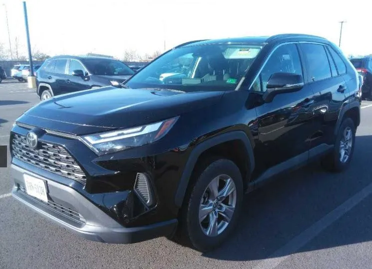 2022 TOYOTA RAV4 XLE for sale in Brentwood, MD