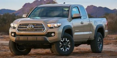 2016 Toyota Tacoma SR's photo