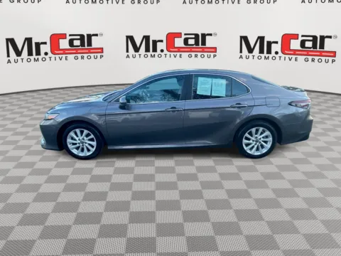 More photos of 2022 TOYOTA CAMRY LE at Mr. Car of Brentwood, MD