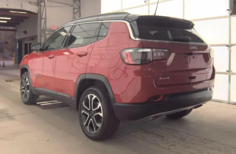 More photos of 2023 JEEP COMPASS LIMITED W/ LEATHER & SUNROOF at Mr. Car of Brentwood, MD