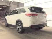 More photos of 2019 TOYOTA HIGHLANDER XLE at Mr. Car of Brentwood, MD