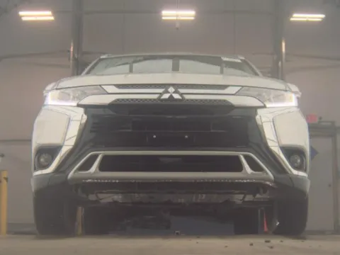 Photos of 2020 MITSUBISHI OUTLANDER SEL for sale in Brentwood, MD at Mr. Car of Brentwood