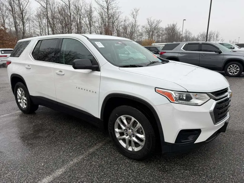 White 2021 CHEVROLET TRAVERSE LS for sale in Brentwood, MD