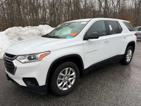 Photos of 2021 CHEVROLET TRAVERSE LS for sale in Brentwood, MD at Mr. Car of Brentwood