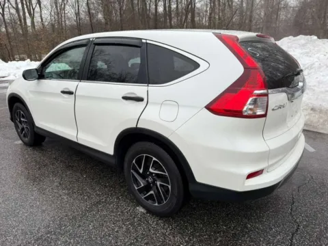 More photos of 2016 HONDA CR-V SE at Mr. Car of Brentwood, MD