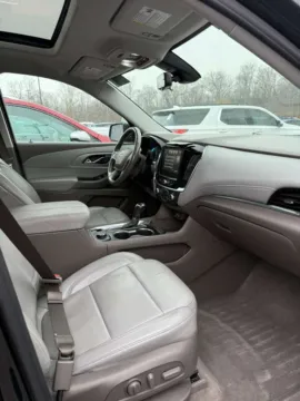 More photos of 2019 CHEVROLET TRAVERSE LT LEATHER at Mr. Car of Brentwood, MD