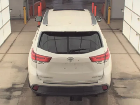 More photos of 2019 TOYOTA HIGHLANDER XLE at Mr. Car of Brentwood, MD