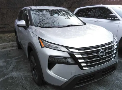 Silver 2024 NISSAN ROGUE SV for sale in Brentwood, MD