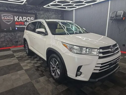 White 2019 TOYOTA HIGHLANDER SE/XLE for sale in Brentwood, MD