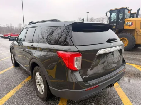 Photos of 2022 FORD EXPLORER XLT for sale in Brentwood, MD at Mr. Car of Brentwood