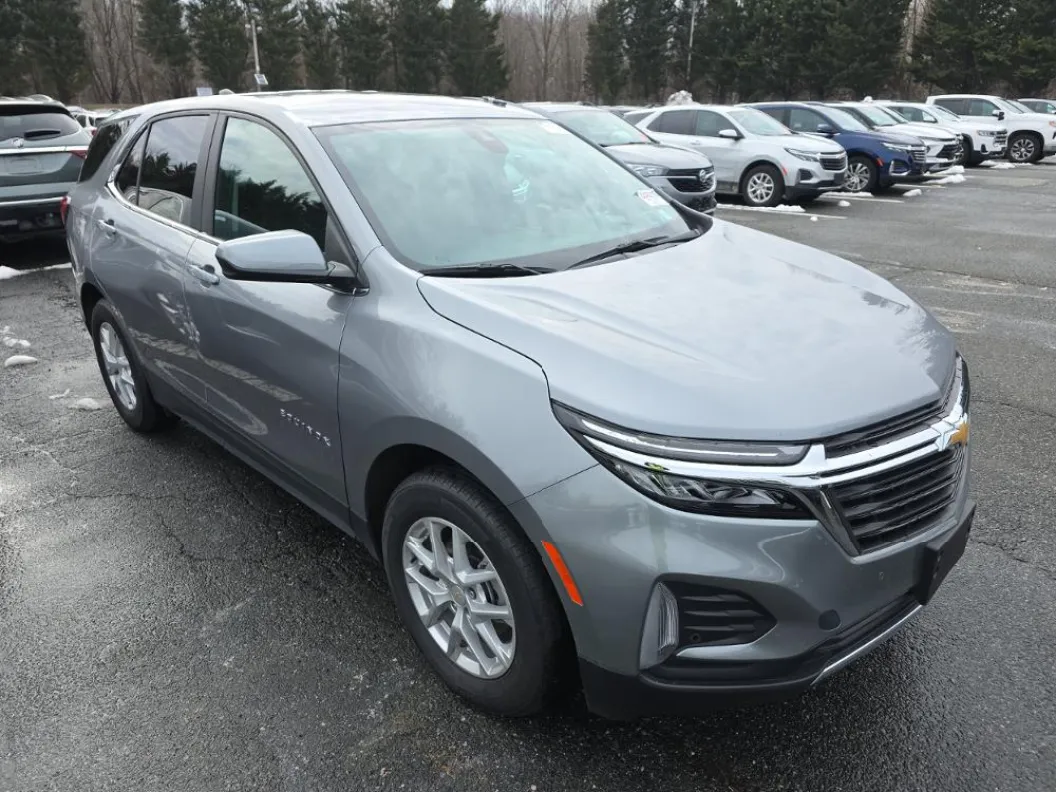 Gray 2024 CHEVROLET EQUINOX LT for sale in Brentwood, MD