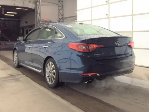 More photos of 2016 HYUNDAI SONATA 2.4L SPORT at Mr. Car of Brentwood, MD