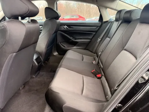 More photos of 2021 HONDA ACCORD LX at Mr. Car of Brentwood, MD