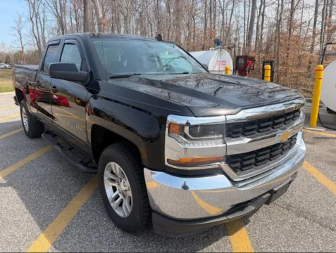 Black 2018 CHEVROLET SILVERADO 1500 LT for sale in Brentwood, MD