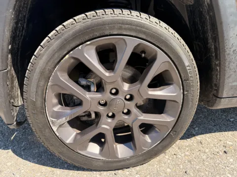 Photos of 2021 JEEP COMPASS 80TH ANNIVERSARY for sale in Brentwood, MD at Mr. Car of Brentwood