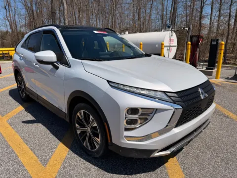 White 2022 MITSUBISHI ECLIPSE CROSS SE W/ PAN SUNROOF & HEATED SEATS for sale in Brentwood, MD