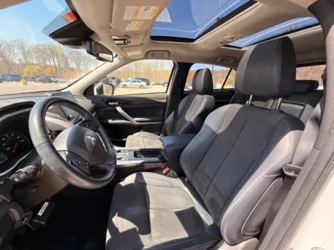 Another view of 2022 MITSUBISHI ECLIPSE CROSS SE W/ PAN SUNROOF & HEATED SEATS for sale in Brentwood, MD at Mr. Car of Brentwood