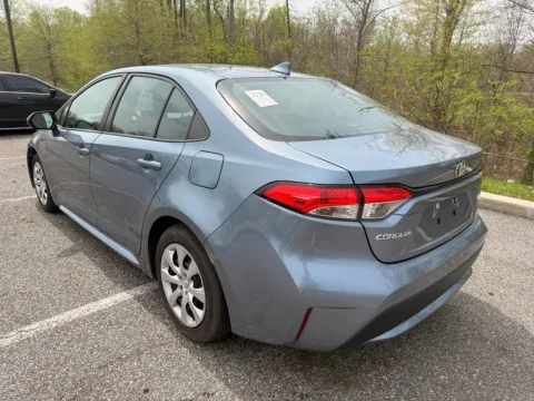 More photos of 2021 TOYOTA COROLLA LE at Mr. Car of Brentwood, MD