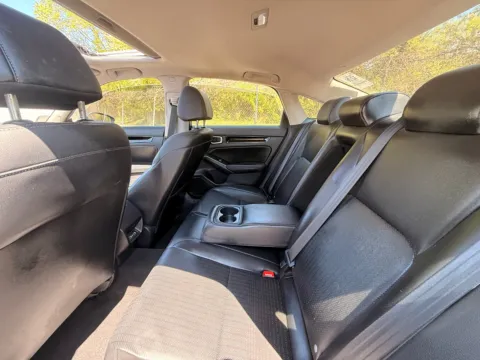More photos of 2024 HONDA CIVIC TOURING W/ LEATHER & SUNROOF at Mr. Car of Brentwood, MD