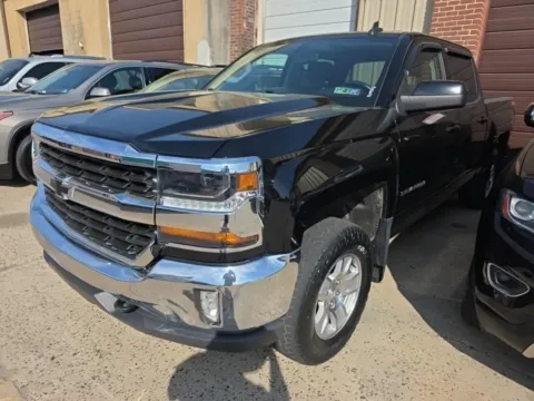 Another view of 2017 CHEVROLET SILVERADO 1500 LT for sale in Brentwood, MD at Mr. Car of Brentwood