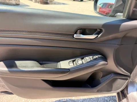 More photos of 2024 NISSAN ALTIMA 2.5 SV at Mr. Car of Brentwood, MD