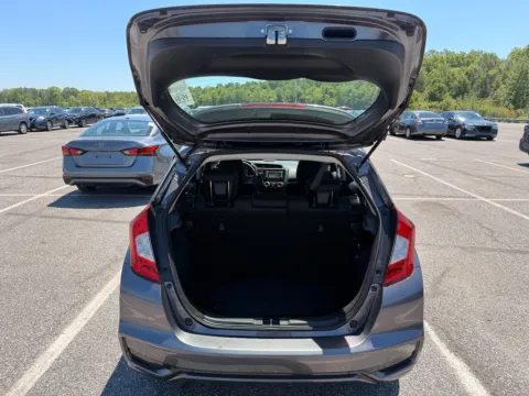 More photos of 2018 HONDA FIT LX at Mr. Car of Brentwood, MD