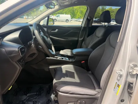 More photos of 2020 HYUNDAI SANTA FE SEL AWD at Mr. Car of Brentwood, MD