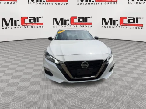 More photos of 2022 NISSAN ALTIMA 2.5 SR at Mr. Car of Brentwood, MD