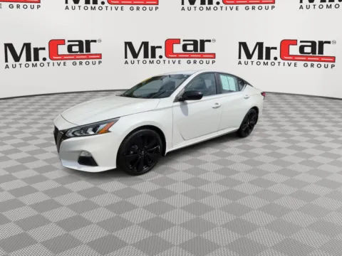 More photos of 2022 NISSAN ALTIMA 2.5 SR at Mr. Car of Brentwood, MD